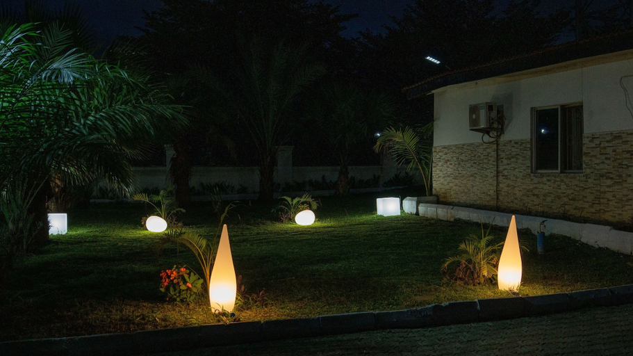 Property grounds 2, The Royal Enclave, AbujaMun