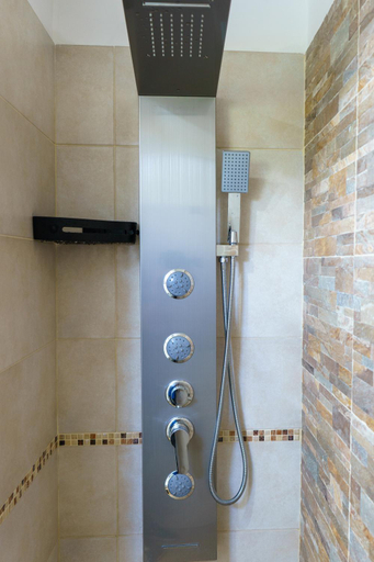 Bathroom 4, Anastasia's House, Palermo