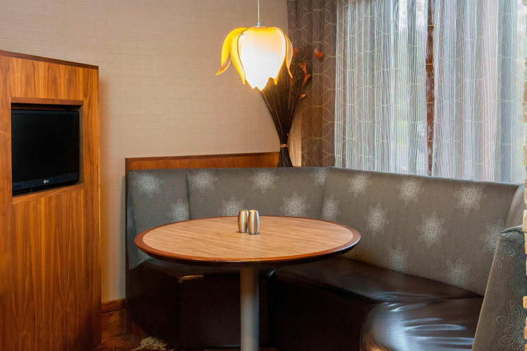 Bathroom 5, Courtyard by Marriott Ithaca Airport/University, Tompkins