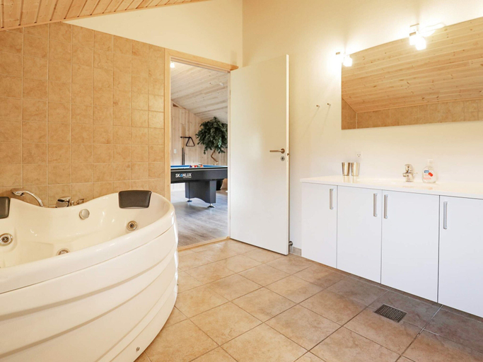 Others 2, 5 Star Holiday Home in Albaek, Frederikshavn