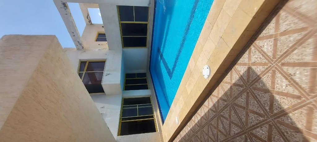 Others 3, فيلا بسين خاص, Burj al-'Arab