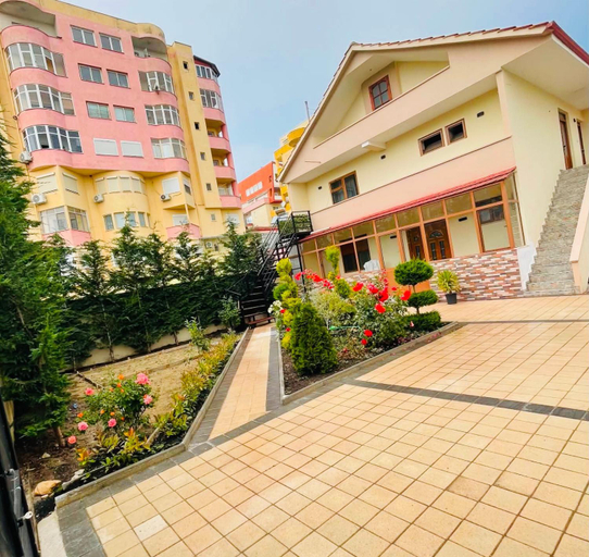 Others 3, Guesthouse Ermali, Pogradecit