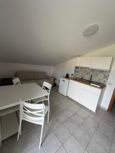 Others 5, VICINO AL MARE Parmenide Apartment, Salerno