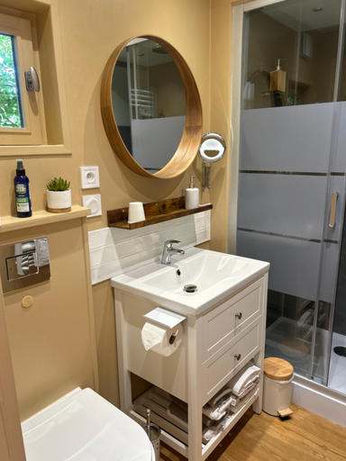 Bathroom, Reves & Riviere, Indre-et-Loire