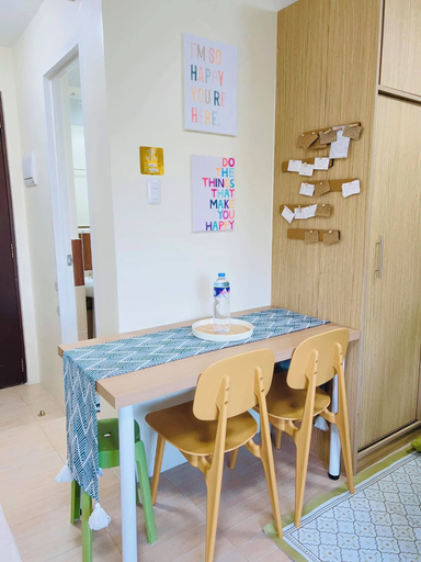 Interior 3, Studio - Sleeps 5 - Parking - Wifi, Baguio City
