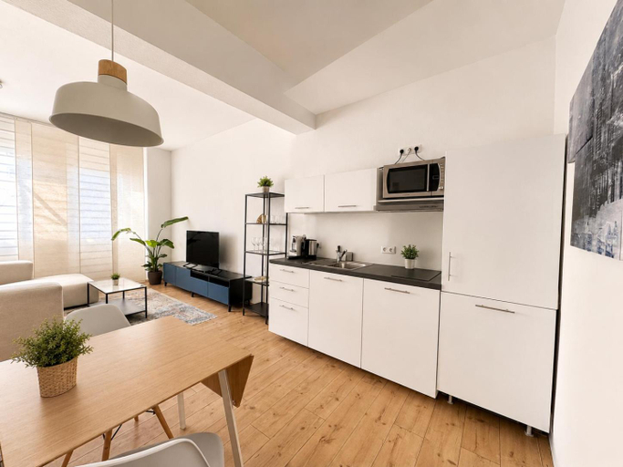 Others 2, Apartment Koln Nippes - Zentral & ruhig, Köln