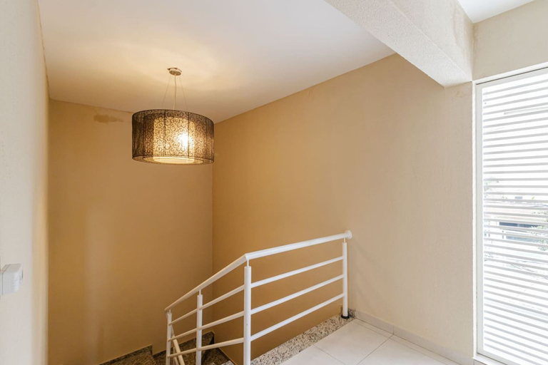 Room 2, Studio 12 com Wi-fi e Pr Ximo ao Shopping Tatuap, São Paulo