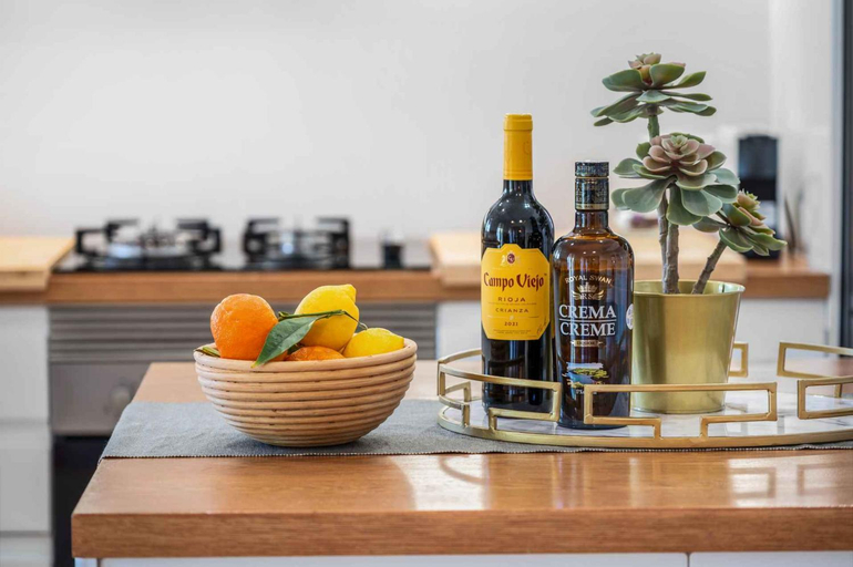 Food & Drinks, Villa Playa Felostal, Baleares