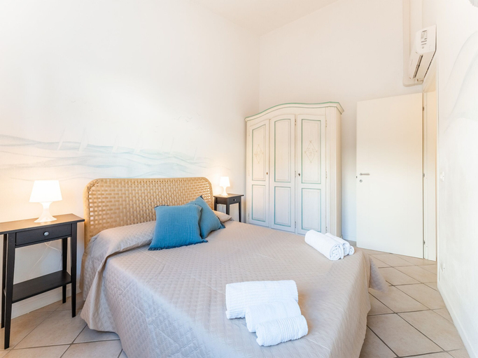 Room 4, Complex Surrounded by Greenery With Pool, Olbia-Tempio