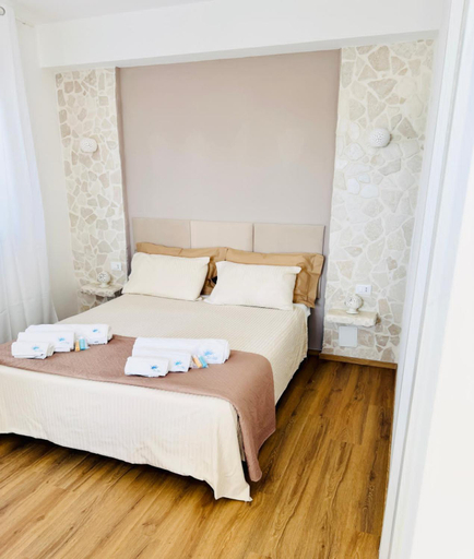 Bedroom, BlueSun Apartments, Taranto