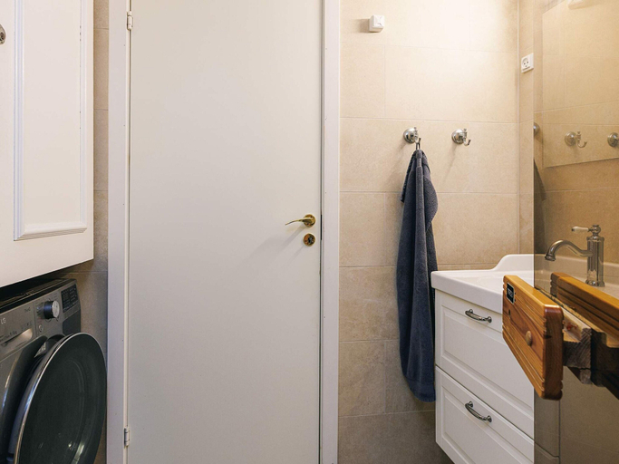 Bathroom 4, 4 Star Holiday Home in Vaeggerlose, Guldborgsund