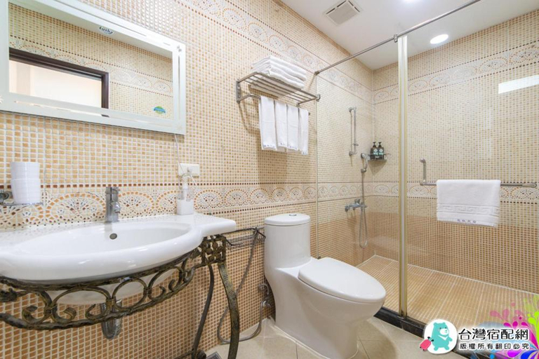 Bathroom 4, Youyue House , Hualien