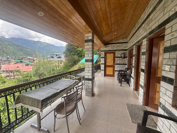Others 4, Himalayan Tradition, Kullu