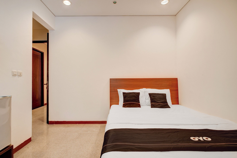 Room 2, Collection O Near Mrt Cipete Raya, Jakarta Selatan