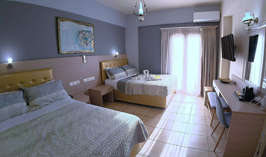 Bedroom 3, Thalia deco City & Beach Hotel, Crete