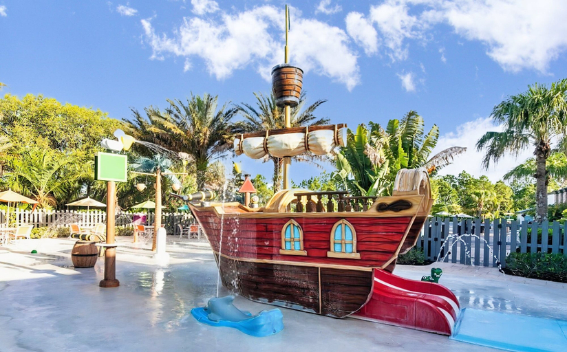 Children's area 5, Private Pool 3BR Retreat Near Orlando Attractions, Polk