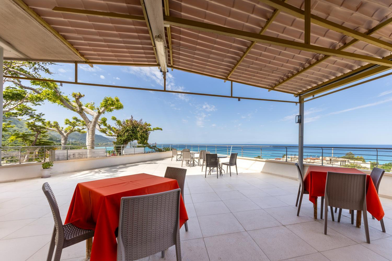 Food & Drinks 4, San Carlo - Terrazzo sul Mare con Ristorante e Pizzeria, Vibo Valentia