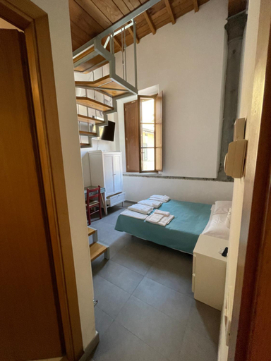 Bedroom 3, Le Donzelle, Pisa