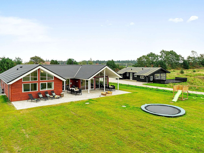 Exterior & Views 2, Luxury Retreat With Pool, Norddjurs