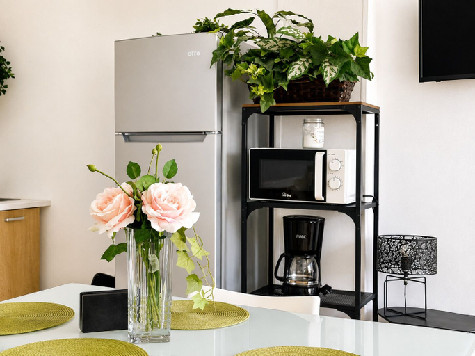 Private kitchenette 4, Oasis - Cosy Studio in Larnaca, Larnaca
