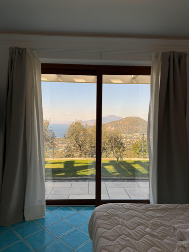 Bedroom 2, Fountain House Sorrento, Napoli