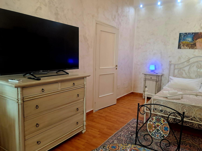 Bedroom 1, SUITE OF KLIMT, Lecce