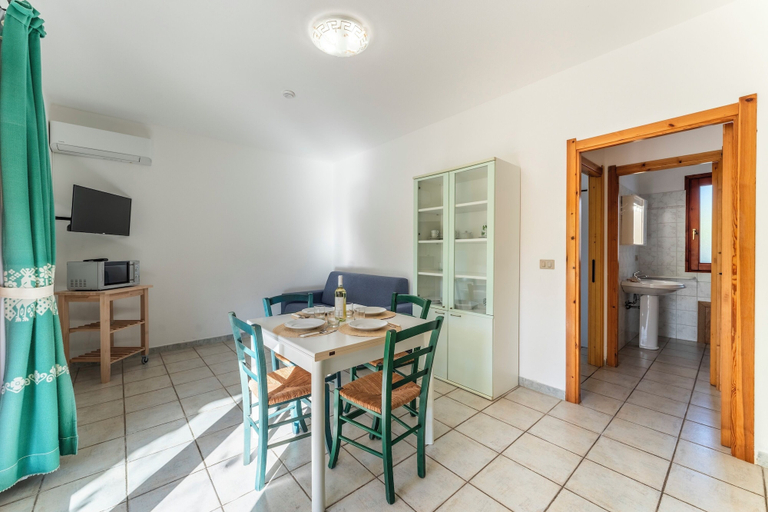Dining room 3, Cozy Flat With Shared Pool, Olbia-Tempio