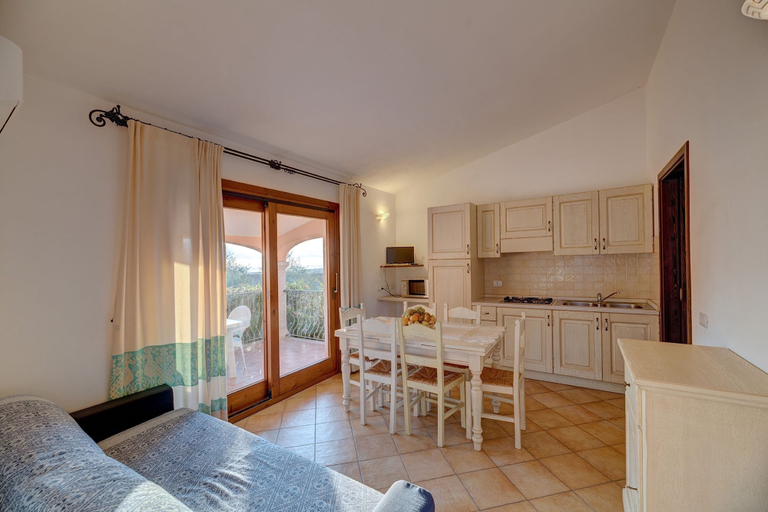 Living room 2, Comfy Flat With sea View, Olbia-Tempio