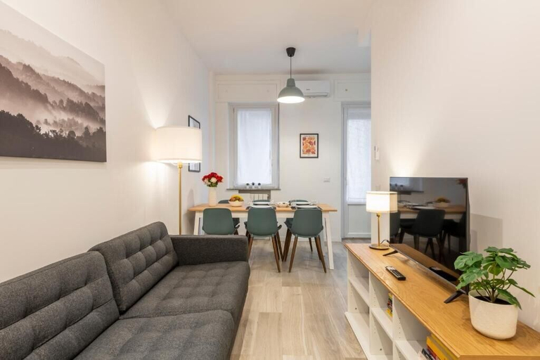 Living area 2, Caracciolo, 28 - Ampio per 5, ottima posizione, Milano