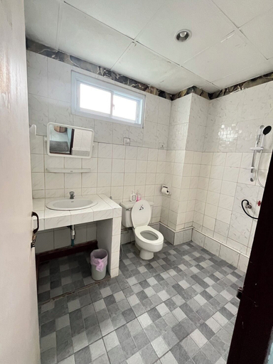 Bathroom 5, Little Seoul, Muang Chiang Mai