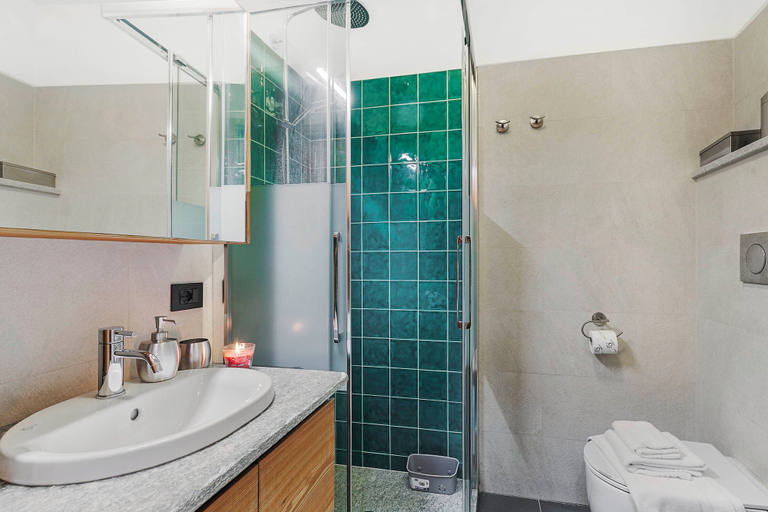 Bathroom 3, Appartamento Fiocco di Neve w/ View Balcony, Torino