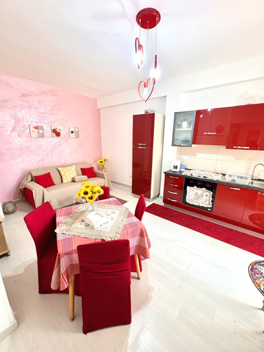 Others 3, Stefy's House, Cosenza