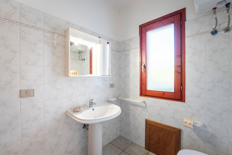 Bathroom 2, Cozy Flat With Shared Pool, Olbia-Tempio