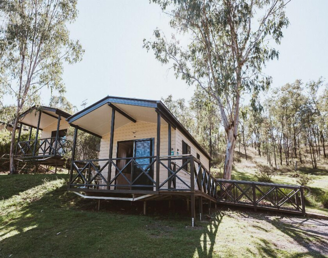 Exterior & Views 2, BIG4 Cania Gorge Holiday Park, Monto