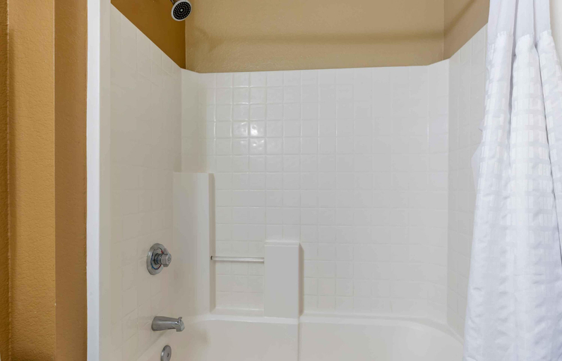 Bathroom 4, Extended Stay America Select Suites Denver Tech Center South, Arapahoe