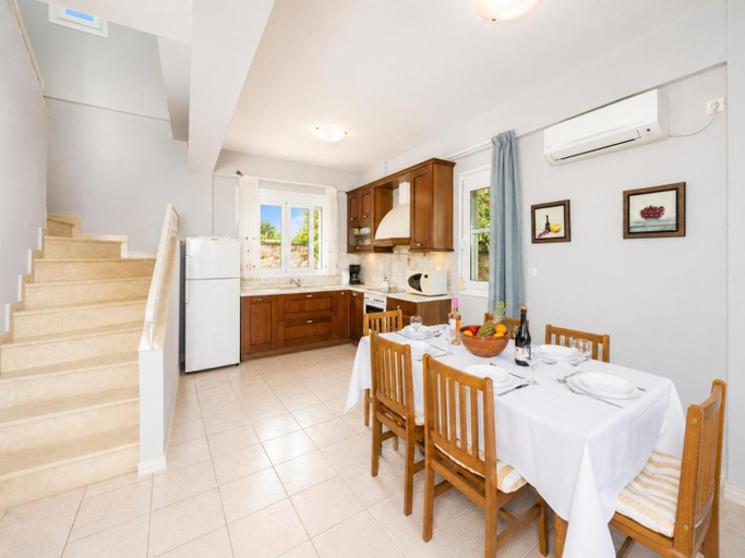Facilities 2, Villa Elessa, Crete