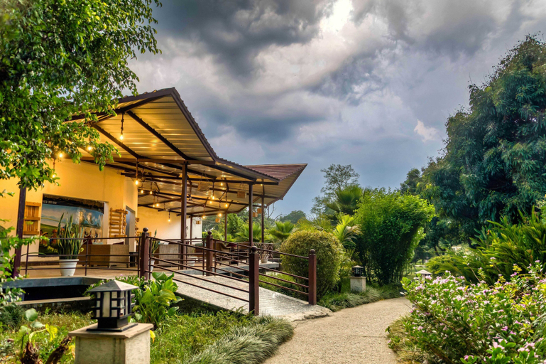 Property grounds, Sunday Alaya Resort Jim Corbett, Nainital