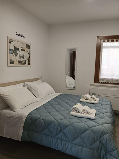 Bedroom 2, La Casa del Postino, Cuneo