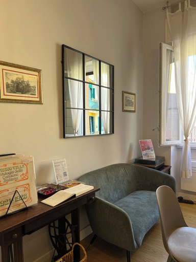 Living area, Eufonia VaticanApartment, Rome