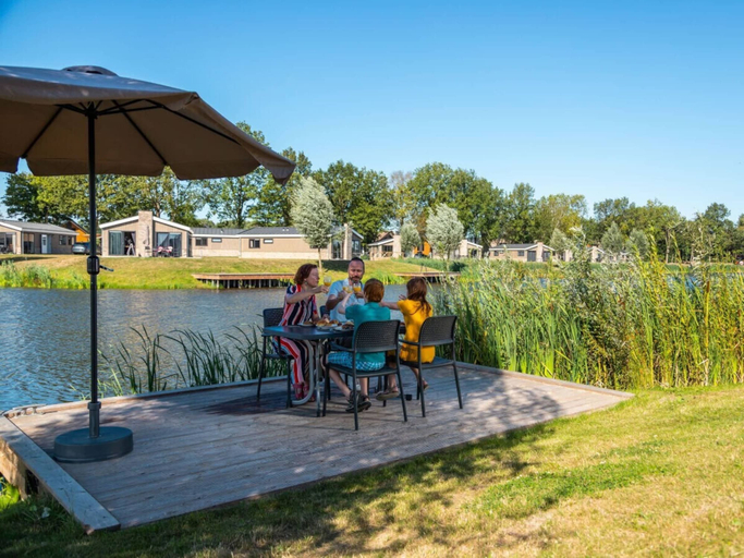 Outdoor dining, Holiday Home in Kampen With Terrace, Dronten