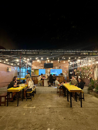 Food & Drinks 5, Cheese Hostel Manila, Makati City
