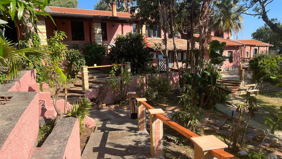 Exterior & Views 1, Villette Monte Alto, Messina