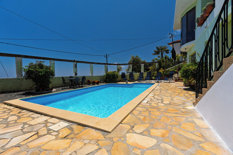 Pool 2, Apartamento Costa 2 by HR Madeira, Funchal