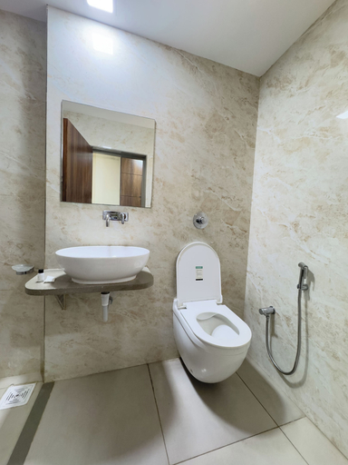 Bathroom 3, Hotel White Desert, Kachchh