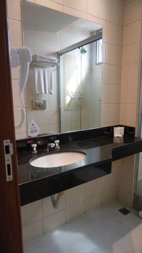 Bathroom 3, Vitória Praia, Vitoria