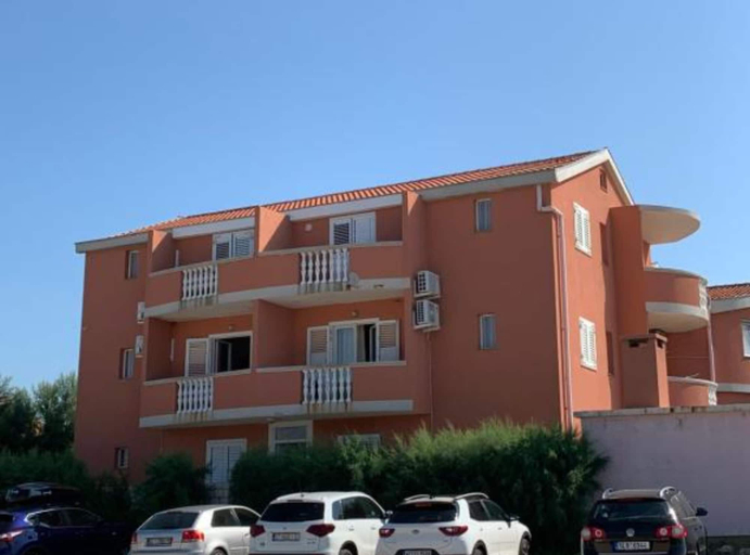 Exterior & Views, Apartments Ata, Ražanac
