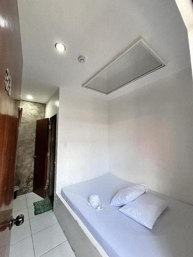 Bedroom, PAPATANTAN APARTEL, Naga City