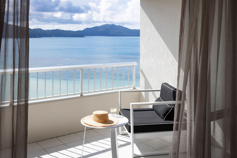 Exterior & Views 2, Reef View Hotel, Whitsunday