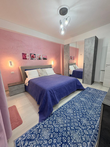 Bedroom 2, Stefy's House, Cosenza