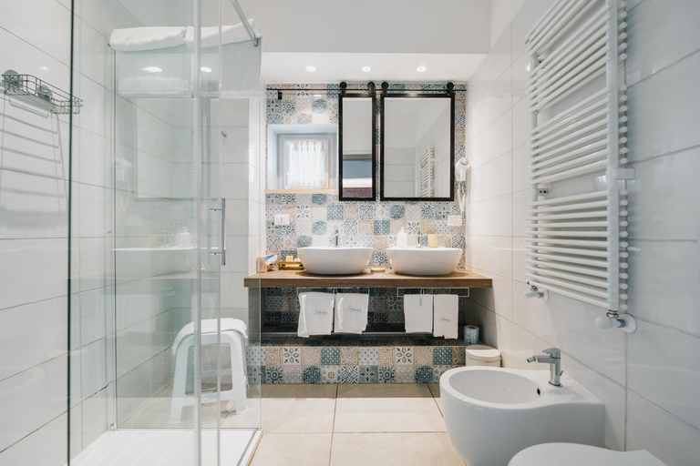 Bathroom 3, Dimora Marinucci, Campobasso